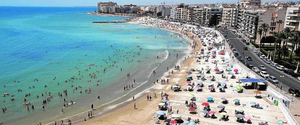 Apartamento Margarita Torrevieja Bagian luar foto
